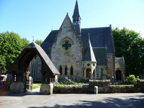 Luss Parish Church from the churchyard